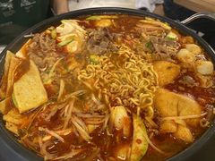 -WOW LUCKY创意韩料(龙阳广场店)