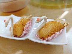 天鹅榴莲酥-北部湾鼎盛茶楼(银滩店)