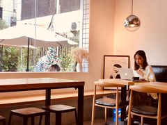 -旧屋咖啡(海景店)