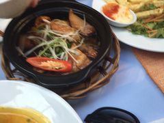 -Lanterns Vietnamese Restaurant