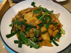 韭菜炒饸饹-怀来印象