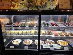 -雍容荟帝王蟹活龙虾展台自助(IFS黑金店)