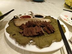 -宜昌均瑶国际酒店(宜昌CBD购物中心夷陵广场店)