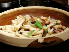 砂锅花生苗-湘水谣(芙蓉店)