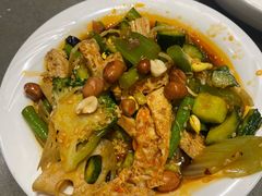 -陈熹公民族美食文化餐厅(中华广场店)