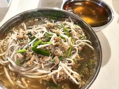 -正宗杨记普洱酸醋米线(总店)
