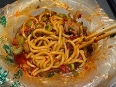 牛肉炒米粉-玲玲米粉·新疆现炒米粉(大十字总店)