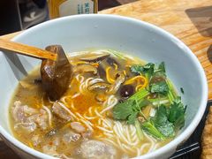 -云味馆米线(广州白云凯德店)
