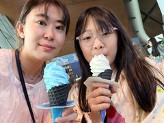 -抱抱地球咖啡馆(国家海洋博物馆店)