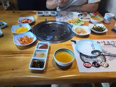 南瓜粥-唯成•韩国炭火烤肉 유성고기