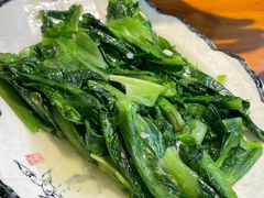 -梁姐啤酒鱼(兴坪古镇店)