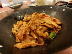 -九华山聚龙大酒店