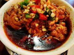 -炉小二铜锅牛蛙•川湘菜(三里屯店)