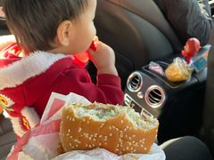 -麦当劳(展览路店)