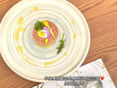 牛油果金枪鱼塔塔-花十悦·鲜花咖啡餐厅(振业城一期店)