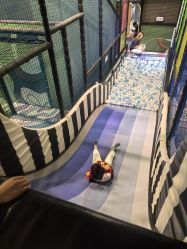 -MELAND CLUB亲子乐园·派对·餐厅(北京芳圆里ID MALL店)