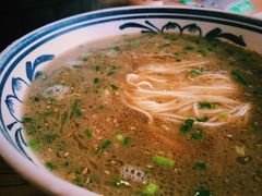 干锅牛蛙面-霸道川面馆(张江店)