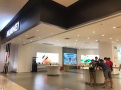 -华为授权体验店(中山公园来福士)