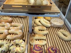 -焙丽拾光(麦凯乐直营店)