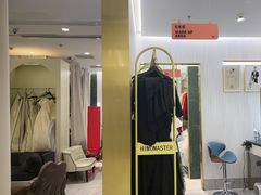 -海马体照相馆(环贸iapm大师爱情店)