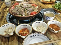 -阿婆情腊排骨火锅(金虹路店)