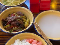 -山城欢现炒食堂(上海城店)