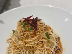 -红鼎豆捞·非遗鲍皇汤火锅(宝丰路店)