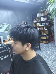 -藤野造型专业烫染接发