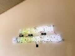 -UNI UNI(环亚凯瑟琳店)