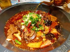 -江湖小牛·水煮牛排火锅(欧亚新生活购物广场店)