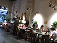 大堂-八月美食小馆(银泰城总店)