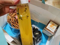 -好利来(曲江龙湖店)