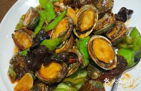 Sauce-Braised Small Abalone