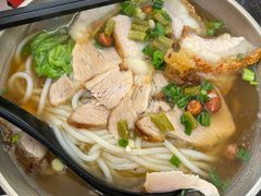 -丫丫桂林米粉(学府店)