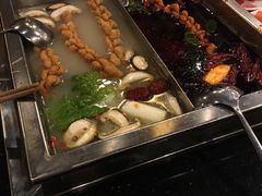 -百年川椒重庆老火锅(光谷店)