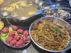 -牛一煲美食(江高店)