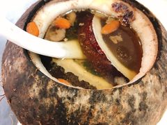 原只椰子炖竹丝鸡-信行丰炖品皇店(光孝路店)