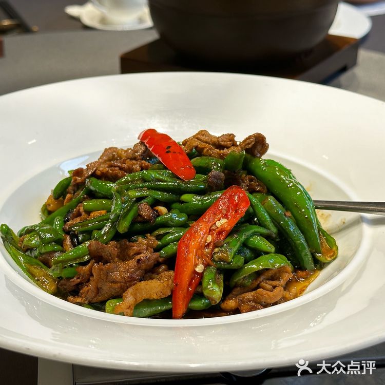 品鉴午间美味佳肴