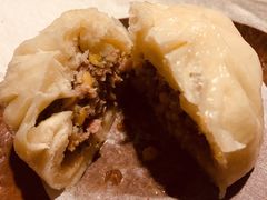 破酥包子（酱肉）-都氏家DUSJOY(翡翠城店)