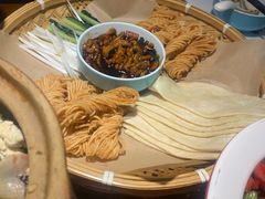 -魏铭鱼头捞饭(晋阳路店)