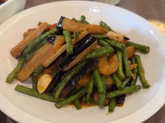 -湖泉水云间餐厅·弥勒地道菜(B座店)