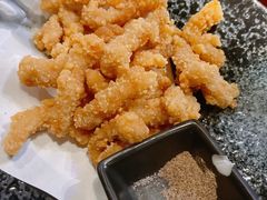-湊湊火锅·茶憩(杭州湖滨银泰in77店)