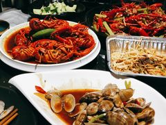 -沪小胖小龙虾(淮海中路旗舰店)