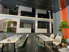 -何适山庄 ·可团建(水长城P2停车场店)