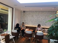 -Line 咖啡(石厦花园店)