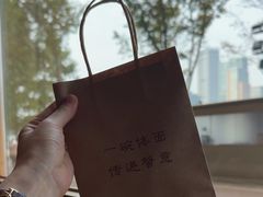 -蟹家大院 · 独揽江景(滨江店)