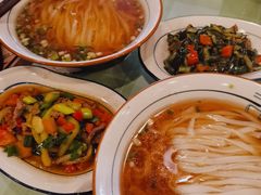 黄瓜皮牛肉汤粉-刘氏三和面馆