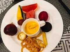 -绮梦西湖·云端餐厅(歌德店)