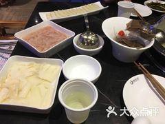 -鱼豆吉·豆浆鱼火锅(宜昌万达店)