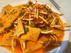-贵州辣子鸡番茄鸡